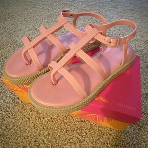 Melissa Caribe Verão Platform + Salinas Jelly Sandals - sz 10 in Pink/Beige